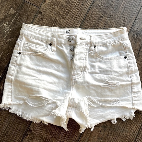RSQ Pants - RSQ White Shorts 25